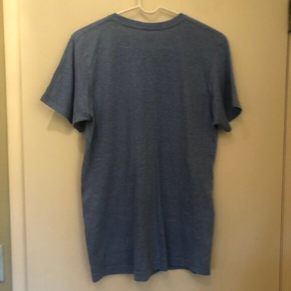 Superman graphic t-shirt sz M - Picture 3 of 4